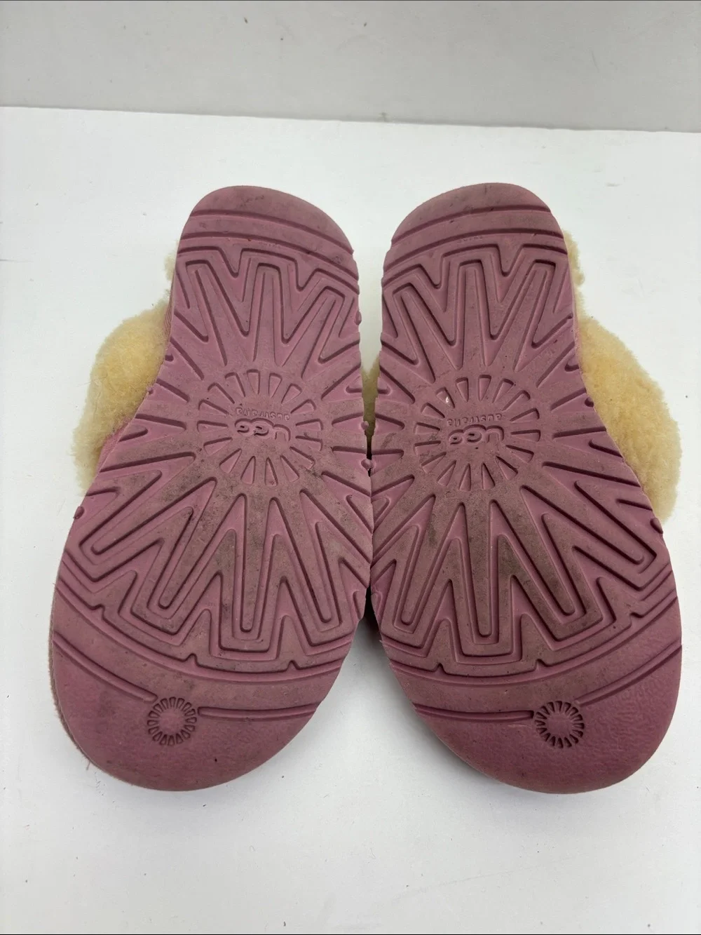 Ugg Cozy Shearling-Lined Pink Slippers, size 12 for toddler girl, box 44